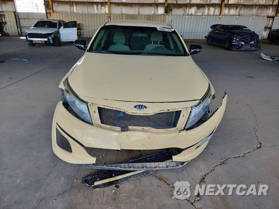 Piąte zdjęcie samochodu w środku: 2014 KIA OPTIMA LX VIN:5XXGM4A7XEG262913 - miniatura
