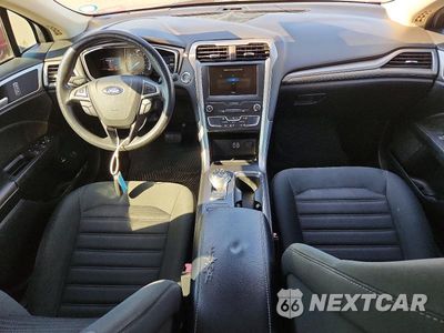 Zdjęcie 8 z 13 samochodu: 2019 FORD FUSION SE VIN:3FA6P0LU0KR204973 - miniatura