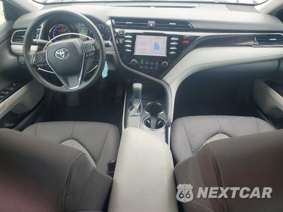 Zdjęcie 8 z 12 samochodu: 2019 TOYOTA CAMRY LE VIN:4T1B11HKXKU226426 - miniatura