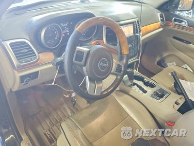 Zdjęcie 8 z 13 samochodu: 2011 JEEP GRAND CHEROKEE OVERLAND VIN:1J4RR6GT1BC571444 - miniatura