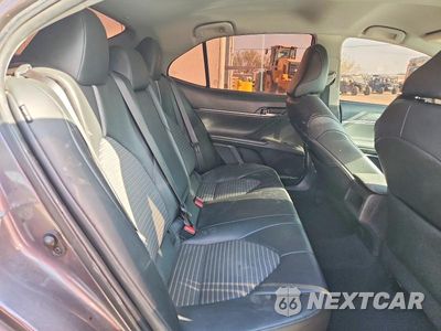 Zdjęcie 10 z 13 samochodu: 2022 TOYOTA CAMRY SE VIN:4T1G11AK0NU636317 - miniatura