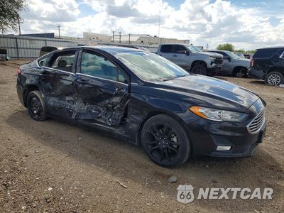 Czwarte zdjęcie samochodu z boku: 2019 FORD FUSION SE VIN:3FA6P0HDXKR132530 - miniatura