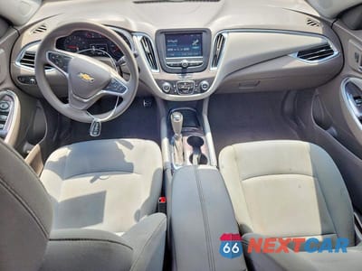 Zdjęcie 8 z 12 samochodu: 2017 CHEVROLET MALIBU LT VIN:1G1ZE5STXHF260694 - miniatura