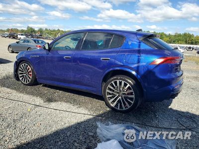 Drugie zdjęcie samochodu z przodu: 2023 MASERATI GRECALE MODENA VIN:ZN682AVMXP7413123 - miniatura