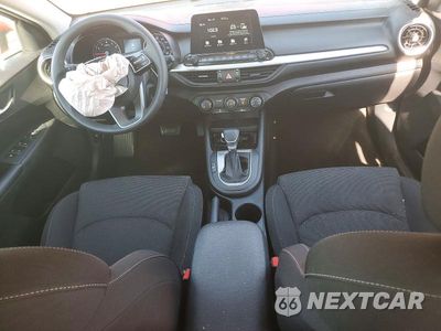 Zdjęcie 8 z 12 samochodu: 2020 KIA FORTE LXS VIN:3KPF24AD8LE234606 - miniatura