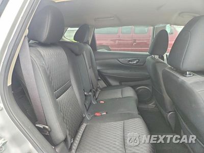 Zdjęcie 11 z 13 samochodu: 2019 NISSAN ROGUE SV VIN:KNMAT2MV4KP528079 - miniatura