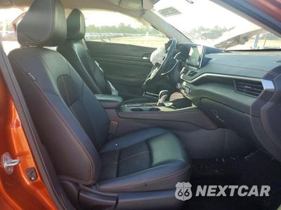 Zdjęcie 7 z 12 samochodu: 2019 NISSAN ALTIMA SR VIN:1N4BL4CV7KC187825 - miniatura