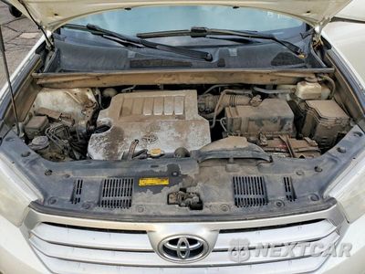Zdjęcie 12 z 13 samochodu: 2011 TOYOTA HIGHLANDER SE VIN:5TDBK3EH2BS064916 - miniatura