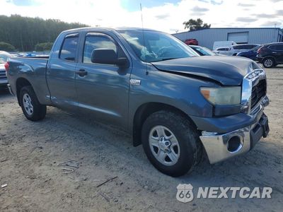 Czwarte zdjęcie samochodu z boku: 2008 TOYOTA TUNDRA SR5 VIN:5TFRV541X8X036578 - miniatura