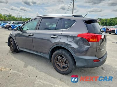 Drugie zdjęcie samochodu z przodu: 2015 TOYOTA RAV4 LE VIN:2T3BFREV8FW287883 - miniatura