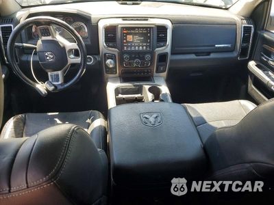 Zdjęcie 8 z 13 samochodu: 2017 RAM 1500 LARAMIE VIN:1C6RR7NM9HS881693 - miniatura
