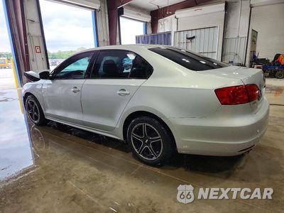 Drugie zdjęcie samochodu z przodu: 2012 VOLKSWAGEN JETTA SE VIN:3VWBX7AJ4CM343591 - miniatura