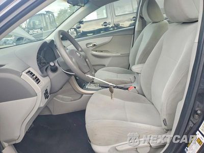 Zdjęcie 7 z 12 samochodu: 2010 TOYOTA COROLLA LE VIN:1NXBU4EE0AZ187156 - miniatura