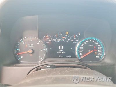 Zdjęcie 9 z 13 samochodu: 2017 CHEVROLET TAHOE C1500 LT VIN:1GNSCBKC2HR301774 - miniatura