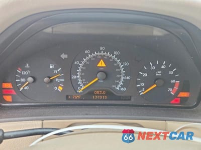 Zdjęcie 9 z 12 samochodu: 1999 MERCEDES-BENZ E 320 4MATIC VIN:WDBJF82H8XX020856 - miniatura
