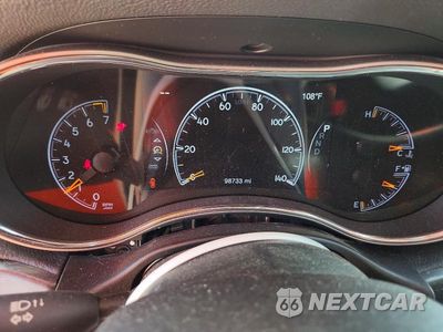 Zdjęcie 9 z 12 samochodu: 2018 JEEP GRAND CHEROKEE LAREDO VIN:1C4RJEAG4JC281233 - miniatura