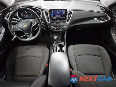 Zdjęcie 8 z 12 samochodu: 2023 CHEVROLET MALIBU LS VIN:1G1ZC5STXPF116423 - miniatura