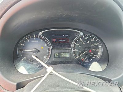 Zdjęcie 9 z 12 samochodu: 2015 NISSAN ALTIMA 2.5 S VIN:1N4AL3AP6FN327786 - miniatura