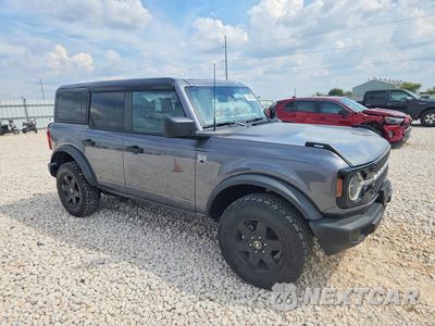 Czwarte zdjęcie samochodu z boku: 2025 FORD BRONCO BIG BEND VIN:1FMDE7BHXSLA71170 - miniatura