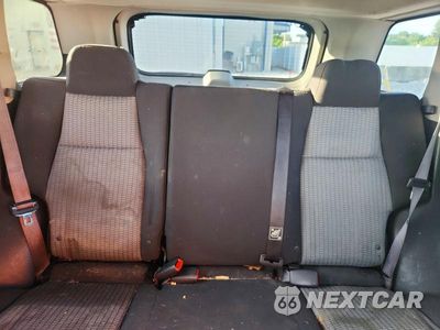Zdjęcie 10 z 13 samochodu: 2010 JEEP GRAND CHEROKEE LAREDO VIN:1J4PR4GK1AC104669 - miniatura