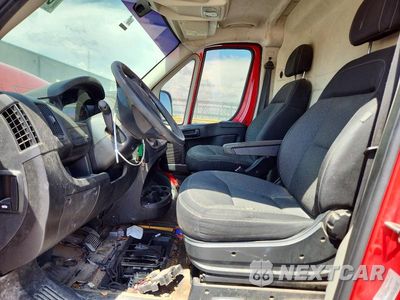 Zdjęcie 7 z 13 samochodu: 2017 RAM PROMASTER 1500 1500 STANDARD VIN:3C6TRVAG6HE506163 - miniatura
