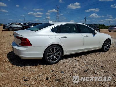 Trzecie zdjęcie samochodu z tyłu: 2018 VOLVO S90 T5 MOMENTUM VIN:LVY982AK4JP008728 - miniatura