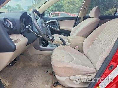 Zdjęcie 7 z 14 samochodu: 2008 TOYOTA RAV4 BASE VIN:JTMBK35V485043456 - miniatura