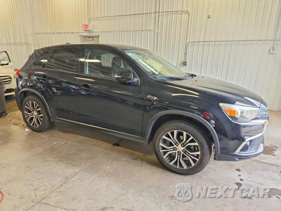 Czwarte zdjęcie samochodu z boku: 2018 MITSUBISHI OUTLANDER SPORT ES VIN:JA4AP3AU3JU005233 - miniatura