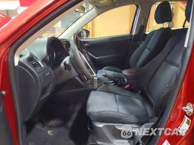 Zdjęcie 7 z 13 samochodu: 2014 MAZDA CX-5 SPORT VIN:JM3KE4BE0E0331430 - miniatura