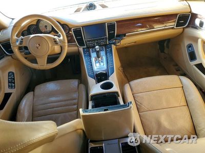 Zdjęcie 8 z 13 samochodu: 2010 PORSCHE PANAMERA S VIN:WP0AB2A78AL060260 - miniatura