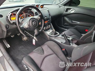 Zdjęcie 8 z 13 samochodu: 2010 NISSAN 370Z BASE VIN:JN1AZ4EH2AM504790 - miniatura