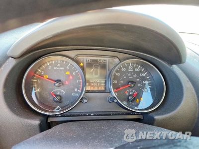 Zdjęcie 9 z 12 samochodu: 2011 NISSAN ROGUE S VIN:JN8AS5MV3BW261323 - miniatura