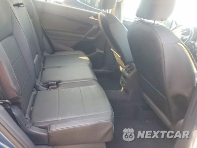 Zdjęcie 10 z 12 samochodu: 2018 VOLKSWAGEN TIGUAN SE VIN:3VV2B7AX8JM033173 - miniatura
