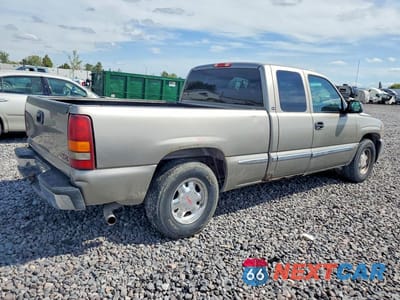 Trzecie zdjęcie samochodu z tyłu: 2000 GMC NEW SIERRA C1500 VIN:1GTEC19V8YZ365728 - miniatura