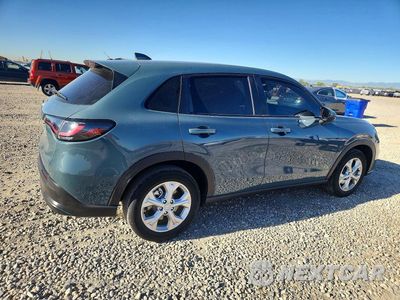 Trzecie zdjęcie samochodu z tyłu: 2025 HONDA HR-V LX VIN:3CZRZ2H34SM753628 - miniatura