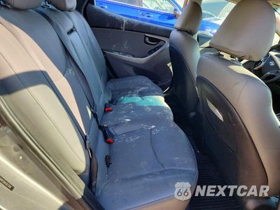 Zdjęcie 10 z 12 samochodu: 2013 HYUNDAI ELANTRA LIMITED VIN:5NPDH4AE5DH267204 - miniatura