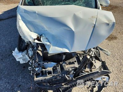 Zdjęcie 11 z 12 samochodu: 2018 TOYOTA PRIUS THREE VIN:JTDKARFU6J3055816 - miniatura
