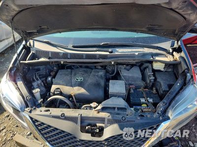 Zdjęcie 12 z 14 samochodu: 2017 TOYOTA SIENNA SE VIN:5TDXZ3DC1HS864512 - miniatura