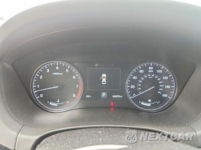 Zdjęcie 9 z 12 samochodu: 2015 HYUNDAI GENESIS 3.8L VIN:KMHGN4JE6FU016508 - miniatura