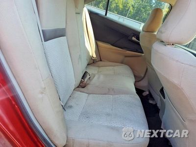 Zdjęcie 10 z 12 samochodu: 2013 TOYOTA CAMRY LE VIN:4T4BF1FK1DR286270 - miniatura