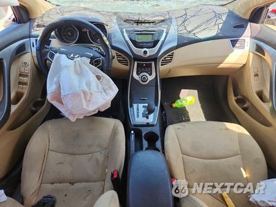 Zdjęcie 8 z 13 samochodu: 2011 HYUNDAI ELANTRA GLS VIN:KMHDH4AE8BU110247 - miniatura