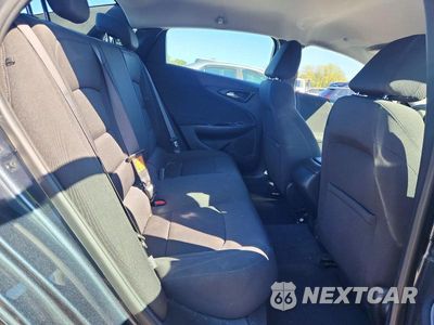 Zdjęcie 10 z 12 samochodu: 2021 CHEVROLET MALIBU LS VIN:1G1ZB5ST4MF052104 - miniatura