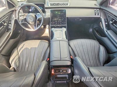 Zdjęcie 8 z 12 samochodu: 2022 MERCEDES-BENZ S 500 4MATIC VIN:W1K6G6DB5NA159463 - miniatura