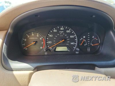 Zdjęcie 9 z 12 samochodu: 2001 HONDA ACCORD EX VIN:JHMCG668X1C008257 - miniatura