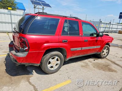 Trzecie zdjęcie samochodu z tyłu: 2002 CHEVROLET TRAILBLAZER VIN:1GNDT13S722446155 - miniatura