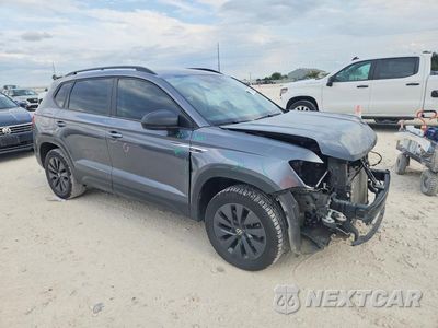Czwarte zdjęcie samochodu z boku: 2024 VOLKSWAGEN TAOS S VIN:3VV5X7B20RM118022 - miniatura