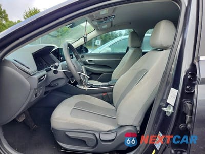 Zdjęcie 7 z 12 samochodu: 2021 HYUNDAI SONATA SE VIN:5NPEG4JA3MH118990 - miniatura
