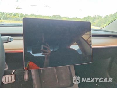 Zdjęcie 9 z 12 samochodu: 2023 TESLA MODEL 3 VIN:5YJ3E1EB4PF389638 - miniatura