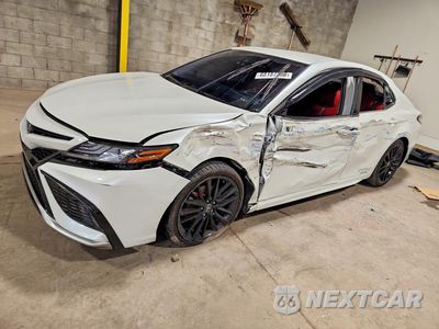 2022 TOYOTA CAMRY XSE 4T1K61AK6NU029477 - główne zdjęcie licytacji z USA - miniatura