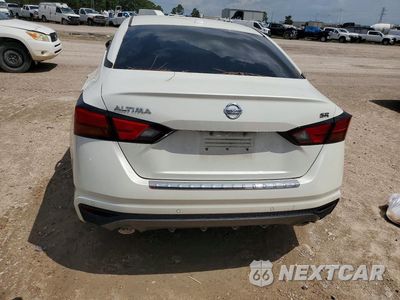Zdjęcie 6 z 13 samochodu: 2020 NISSAN ALTIMA SR VIN:1N4BL4CV1LC123202 - miniatura